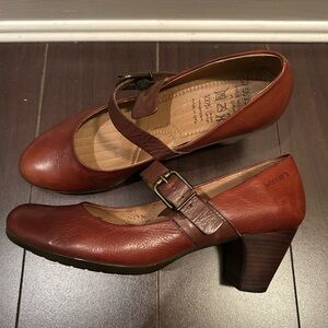 Wonders Brown Leather Mary Jane Heels - Made in Spain - Size 39